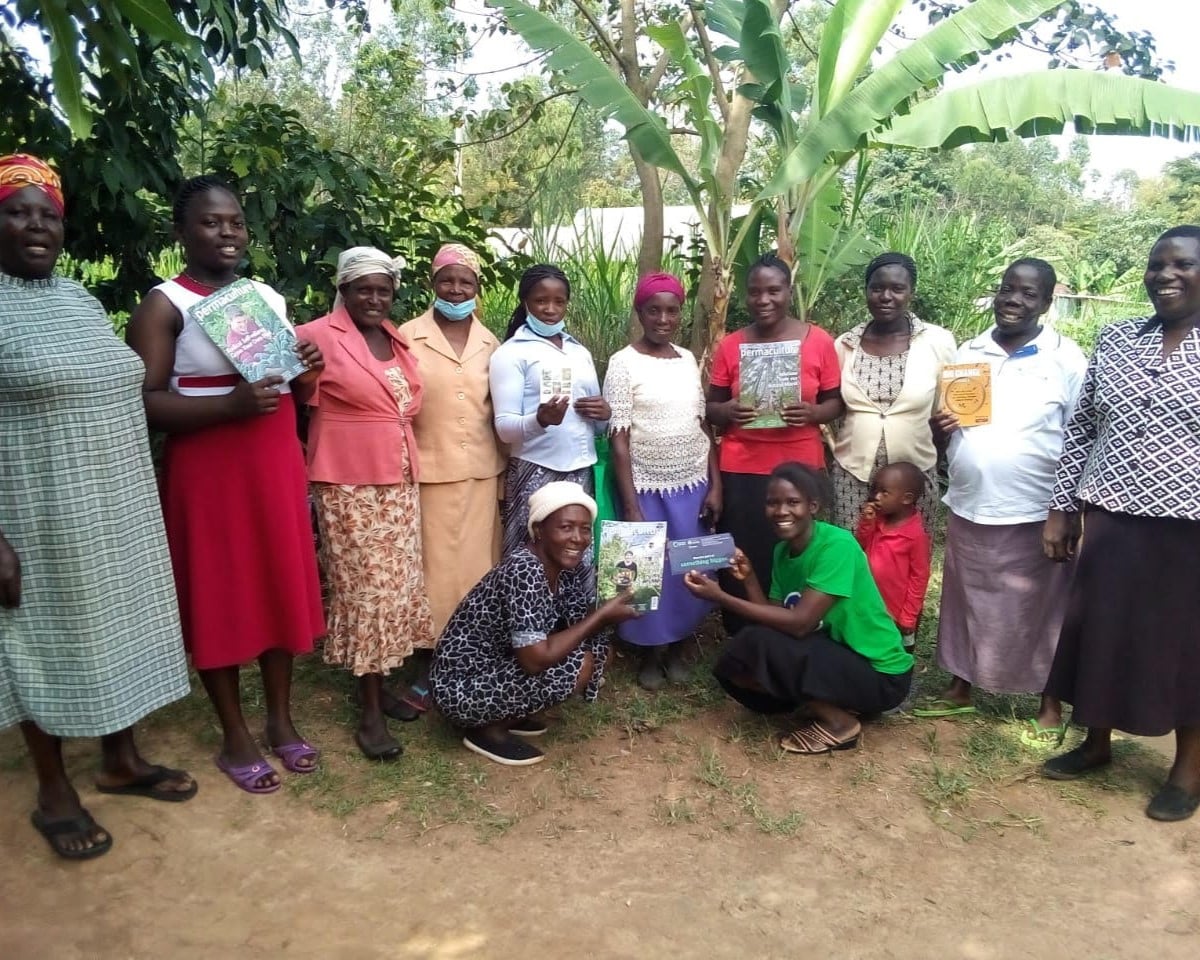 We arranged for Jenipher’s women’s group to receive permaculture resources from Permaculture Magazine - thanks PM! (jenipher in green shirt)